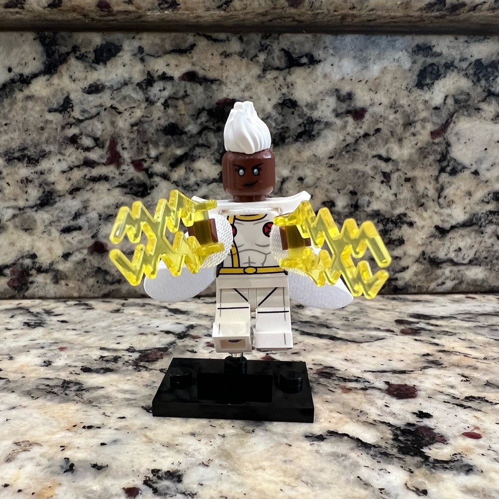Lego Marvel Studios collectable minifigures series 2 - Storm